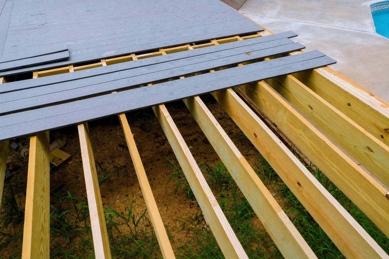 Trex deck installation